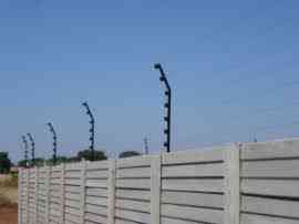 ELECTRIC WIRE FENCE INSTALLATION